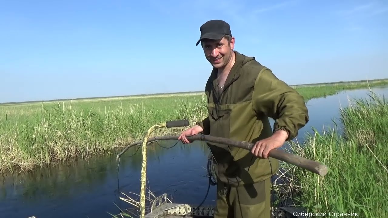 Маленький ручей, полный рыбы. Рыбалка на паук подьемник.