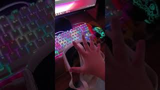 ПОДПИШИСЬ ПЖ🙏🙏😭😭 #minecraft #newupdateinrobloxbedwars #сваты6 #vr