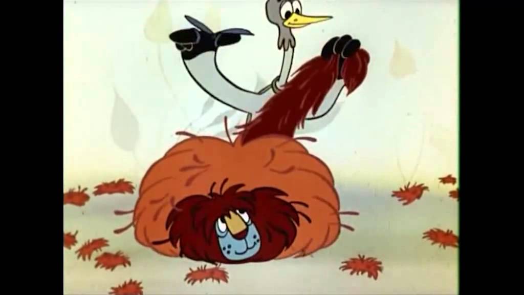 стрижка только началась. лев стрижка только началась. стрижка только началась.