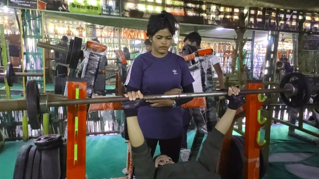 Bench Press Training With Sweety | Chest Barbell Press | Rekha Fitness