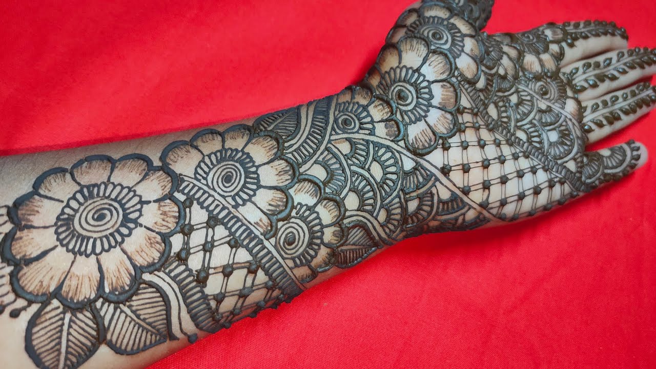 ️ Valentine ️ Day Special Trendy Full Hand Floral Mehndi Design For ...