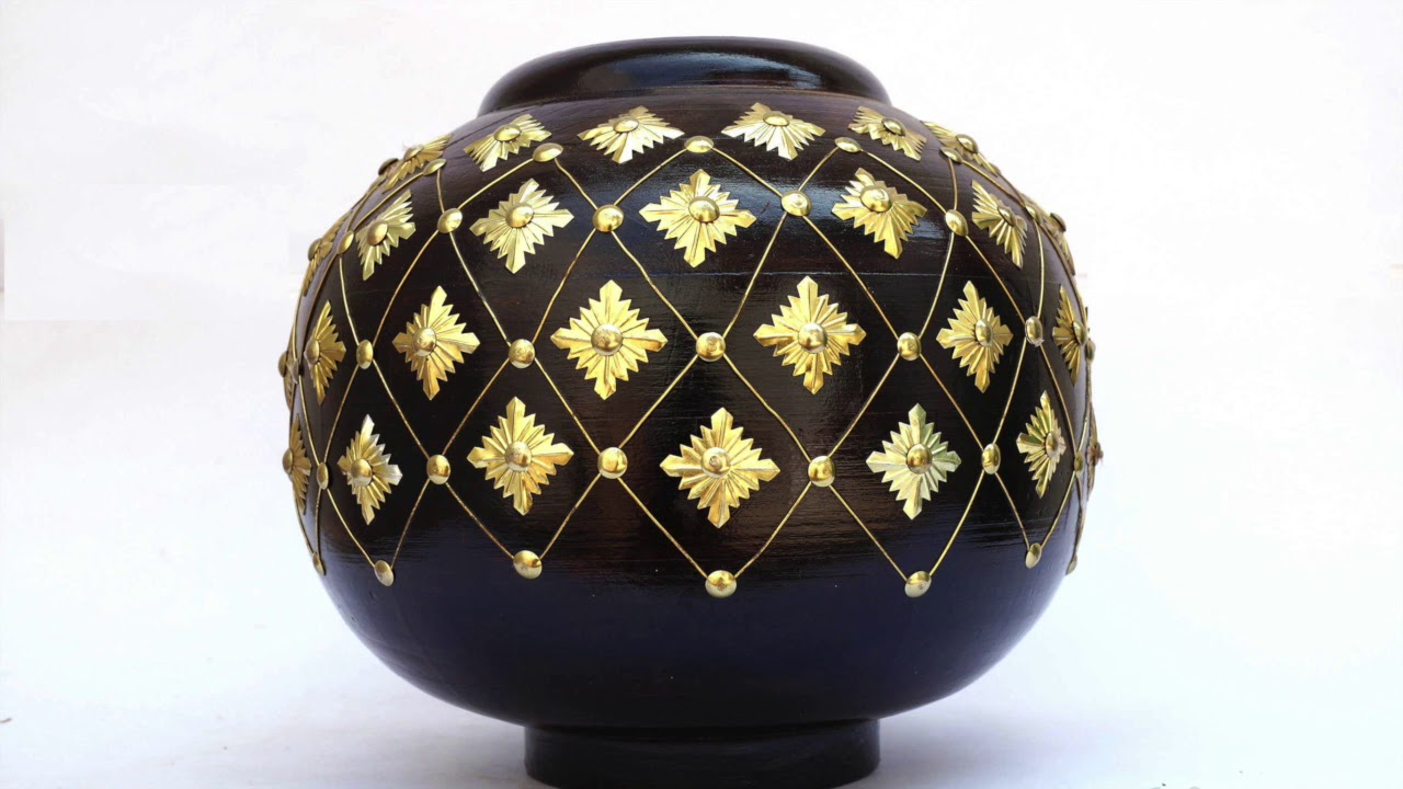 Black & Golden Wooden Vase - YouTube