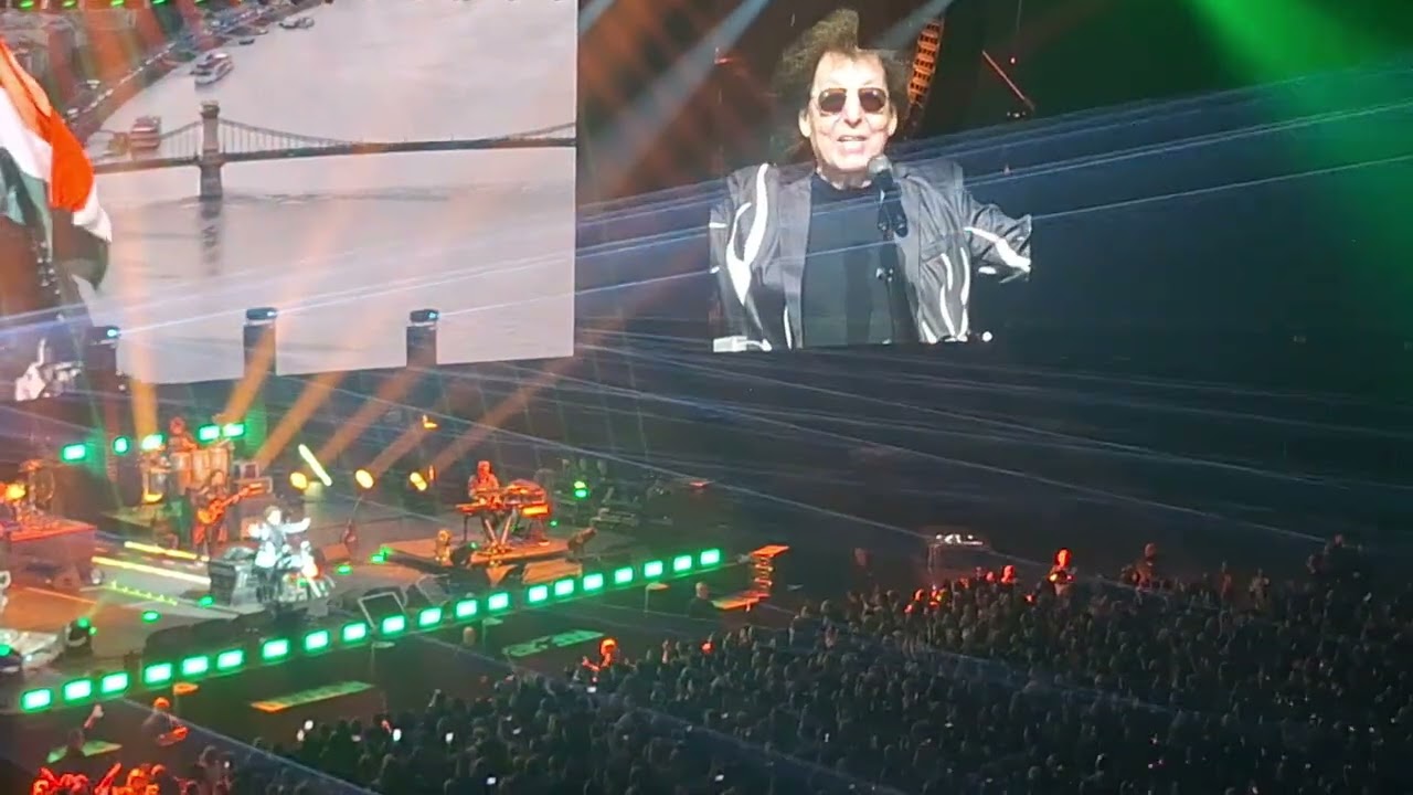 2025.12.30 Demjén Ferenc - Kell még egy szó, Budapest ARENA, live