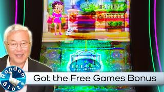 ベティ・ブープの「5th Avenue」スロットマシン フリーゲームボーナス screenshot 2