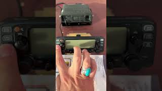 طريقة فك تشفير جهاز لاسلكي ايكوم Icom 2730 screenshot 2