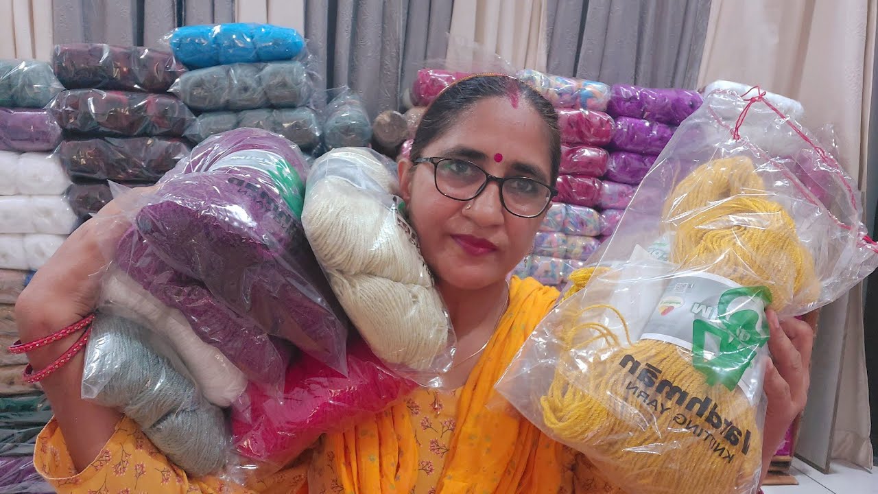 Vardhman company ki Micro shine wool 👌 Order Now 👌 quality ekdum best 👌 colors bhut sunder