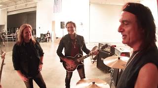 LAST IN LINE - Rock ‘n’ Roll Job Interview….🔥