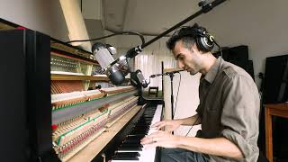 Tigran Hamasyan - Playing along \
