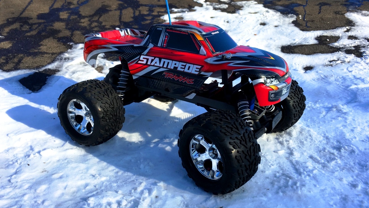 A Tamiya Enthusiast's First Traxxas! Traxxas Stampede 2WD XL-5 Entry-level  1/10 Monster Truck - YouTube
