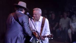 Video thumbnail of "I'm On Fire | Collaborations | Tommy Emmanuel with Jerry Douglas"