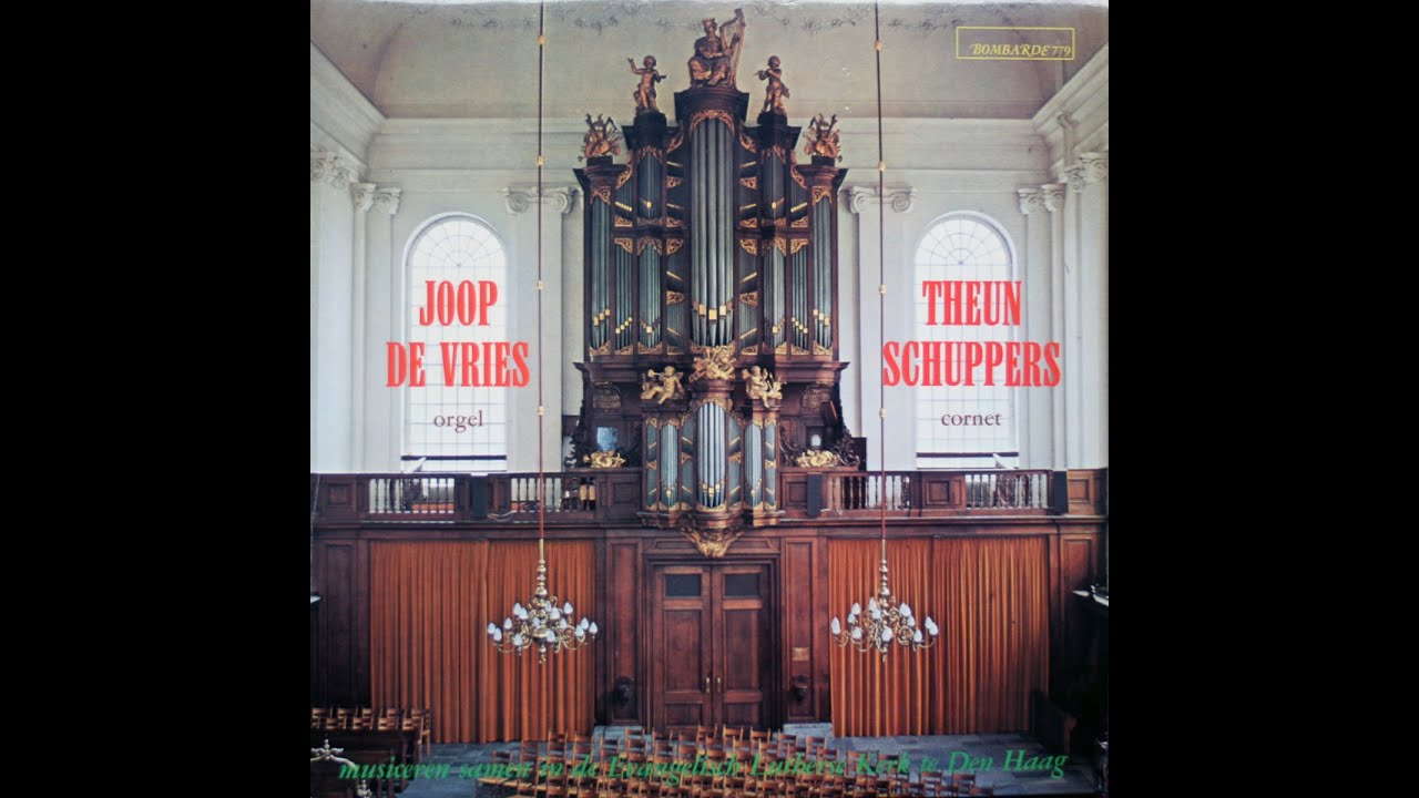 Joop de Vries bespeelt het orgel van de Ev.Luth. Kerk te Den Haag (3) m