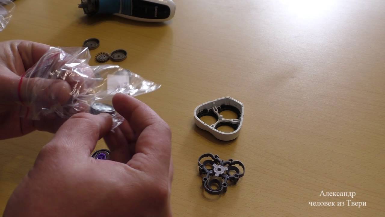 обзор ножей для электробритвы PHILIPS HQ6970 - YouTube