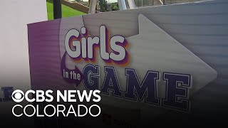 Download Lagu Hundreds of girls participate in \ MP3 Download Lagu Hundreds of girls participate in \ MP3