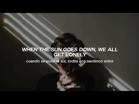 Thin White Lies // 5SOS Lyric Video