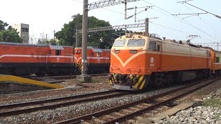 7202次貨物列車在大林車站待避2354次區間車，交會513次莒光號