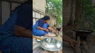TJ Varman is live cooking live👌👌👌