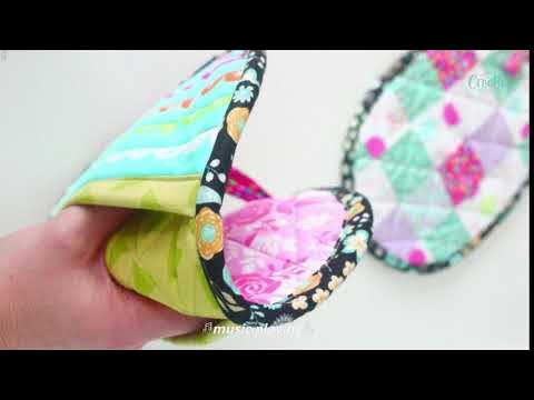 How to Make Pot Holders with No Pattern - Makyla Creates