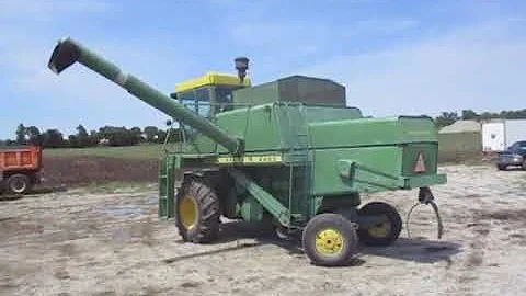 BigIron Auctions John Deere 4400 Diesel Combine 7-31-19