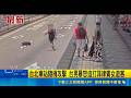 台北車站驚傳隨機攻擊！失控台男嫌吵追打菲籍女遊客 熱心美籍男英勇壓制｜三立新聞LIVE