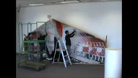 Dismantling of Cliff Whiting Maori Battalion art w...