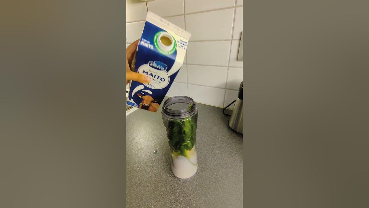avocado smoothie ( yogurt+banana+ avocado+spinach+milk+mapplesyrup ...