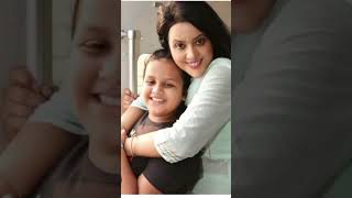 Devendra fadnvees with family