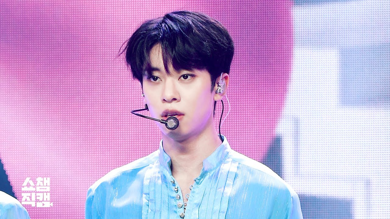 [쇼챔직캠 4K] 에이비식스 김동현 - 초현실 (AB6IX KIM DONGHYUN - SURREAL) l #쇼챔피언 l EP.361
