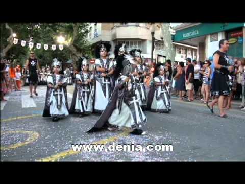 Moros y Cristianos Dénia 2012: Desfile Infantil Filà Guerrers Hospitalaris