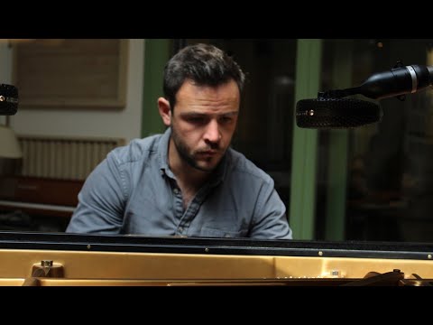 Henri de Quengo - Waltz in A Major "La Fenêtre", Op. 1 No. 1 (Official Video)