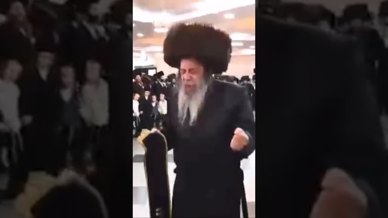 האדמו״ר מזוועהיל בריקוד המצוה טאנץ בחתונת נכדו