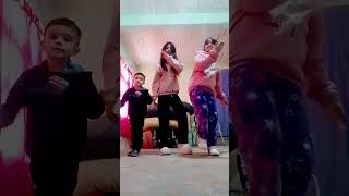 holap nubesitas otro nuevo video con mí hermanito y con mí prima