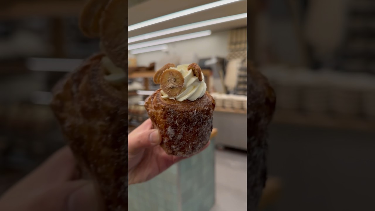 Most hyped bakery in Amsterdam 📍 Fort Negen 