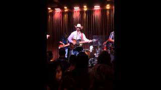 Cody Johnson - Holes (Live)