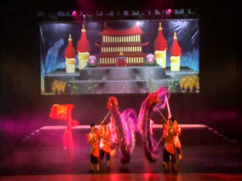 舞龍表演