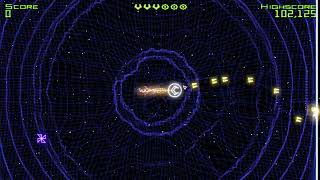 Geometry Wars: Retro Evolved - Android Trailer screenshot 5