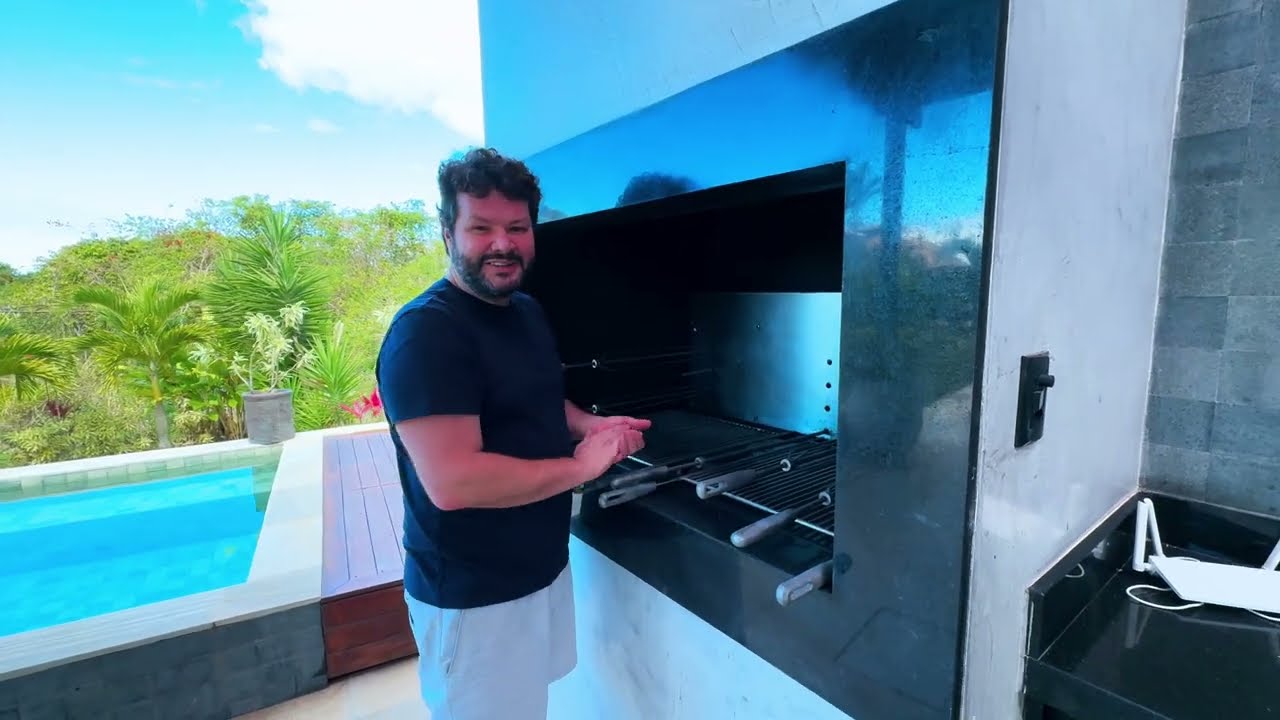 MANSÃO EM RIO DAS OSTRAS - RJ, POR APENAS R$ 2.500.000,00 DE REAIS