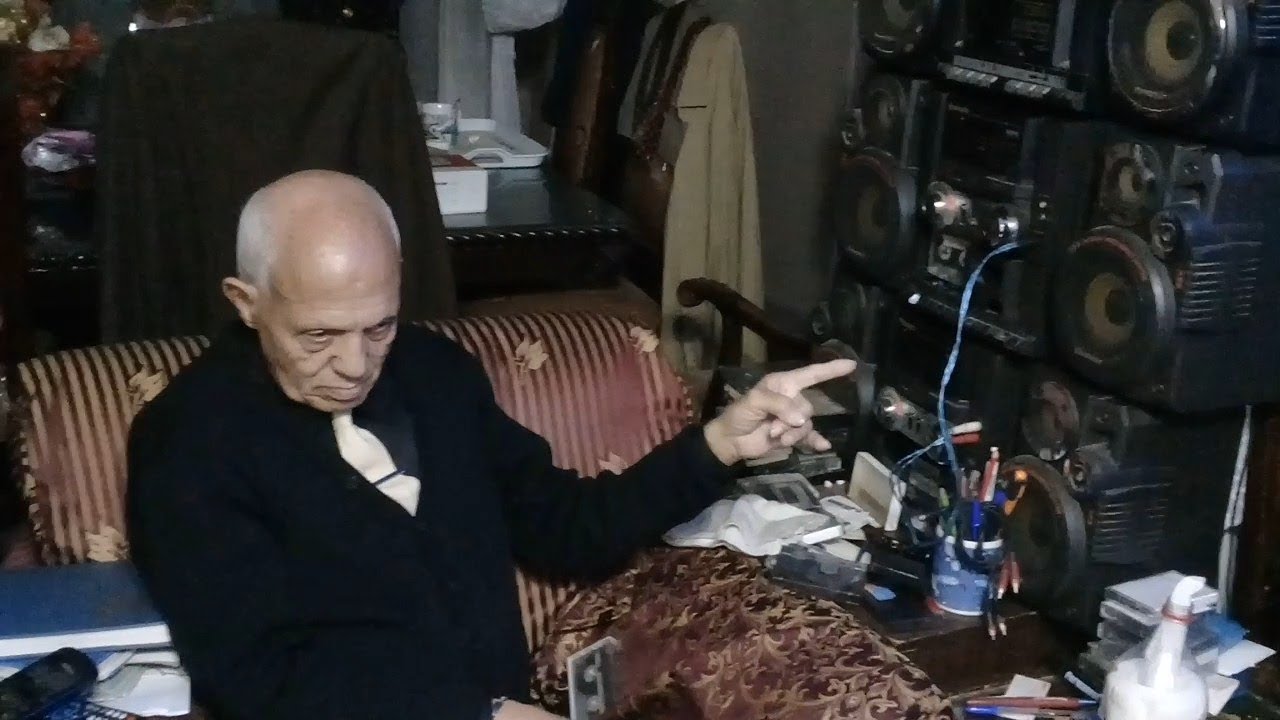 مصطفى اسماعيل وما قاله عن د أحمد مصطفى مفاجأة