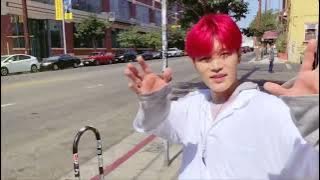 KERUSUHAN NCT 127 SAAT BERSAMA DI PANTAI  - To The World