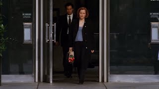 The X-Files 5X5 Scullys Walk