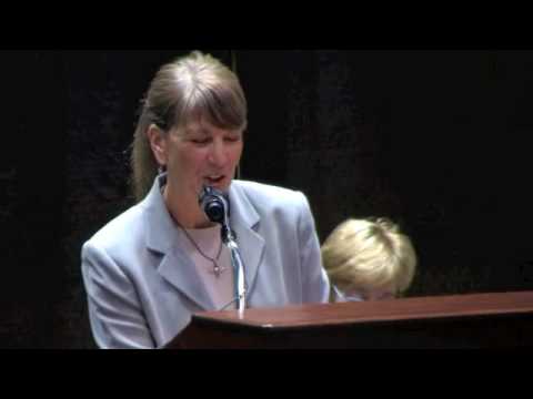 Maude Barlow at University of Portland Part 1: Ope...