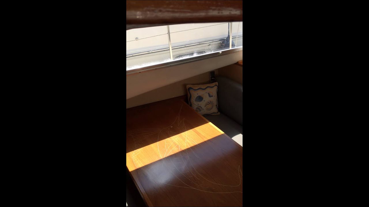 Pearson 365  - Boatshed.com - Boat Ref