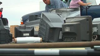 Drop off recycling event