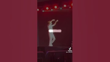 Thumbnail of Noah cantando "deixa acontecer naturalmente"