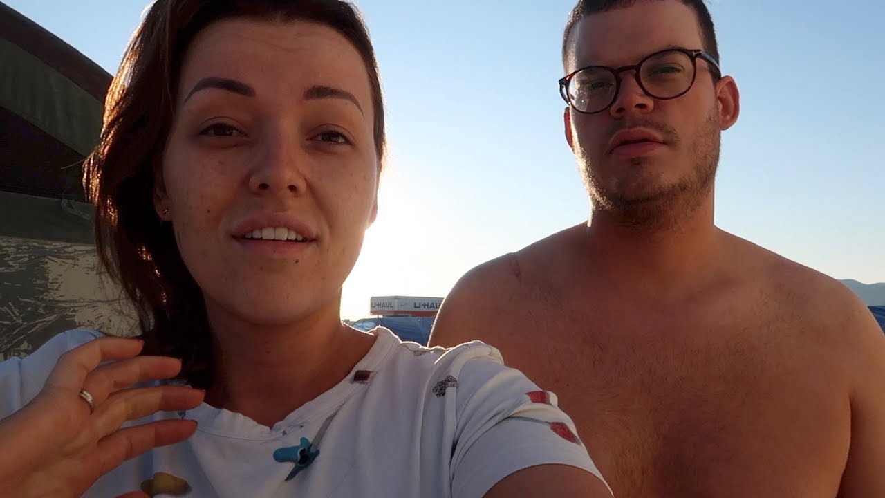 Mijn eerste echte Burning Man dag van 2018 | Vloggloss 1387