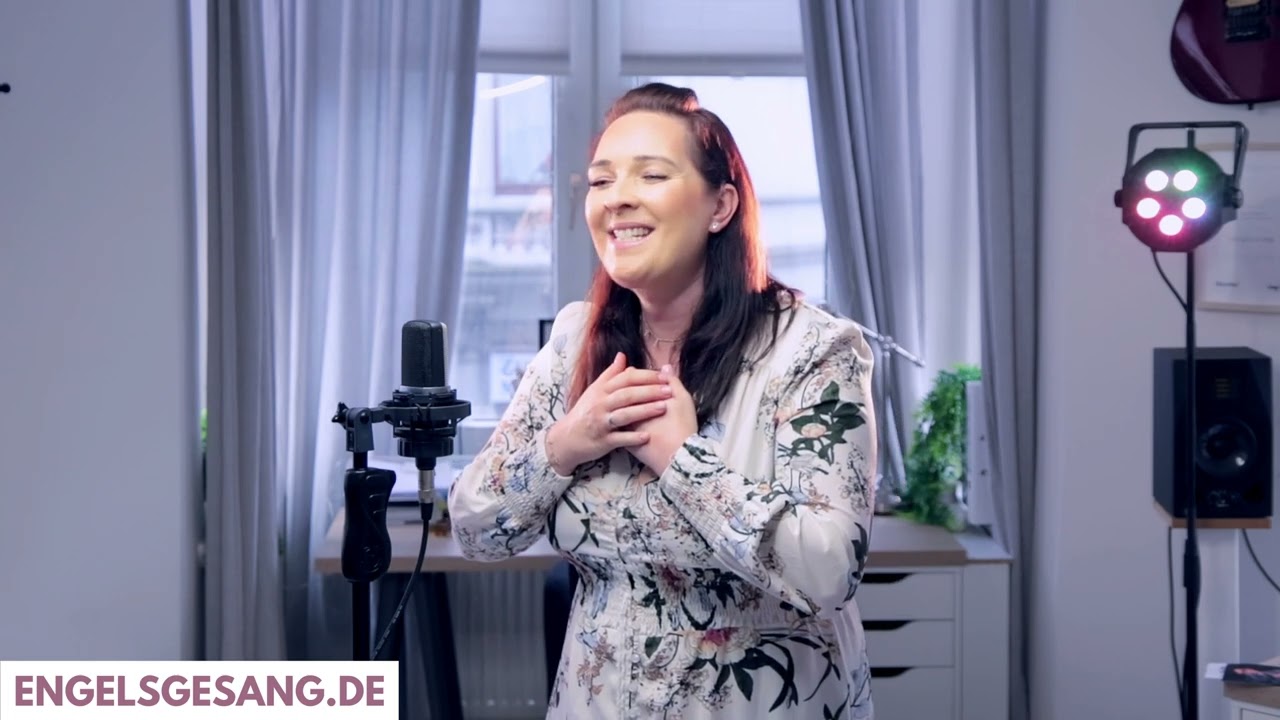 A thousand years AUF DEUTSCH - Ja für immer | Engelsgesang - Christina Maria  Brenner (singt Live)