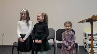 Детское собрание  9.04.23  Дети поют по голосам