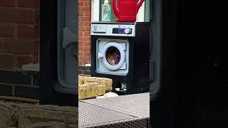 Electrolux QuickWash Cleanout #cleaning #washingmachine #laundry