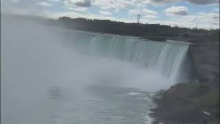 Niagara Falls: Nature’s Power and Beauty Unleashed! 🌊✨