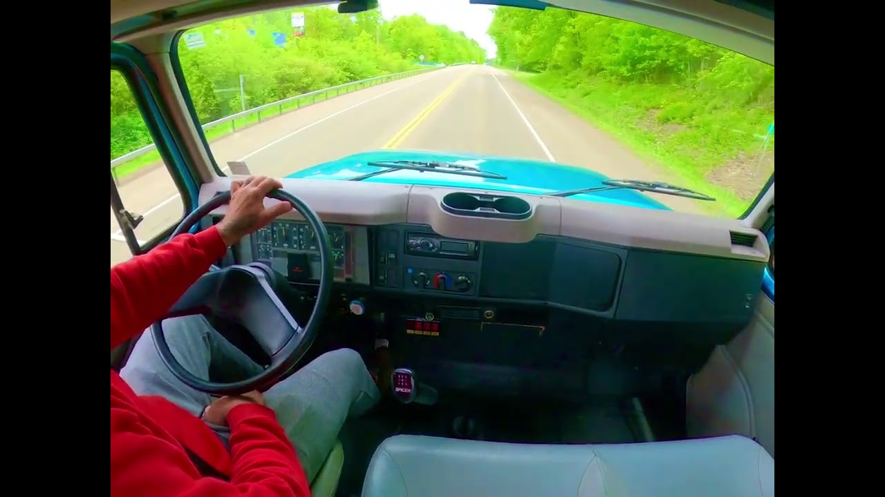 1996 International Rollback Driving Video 2