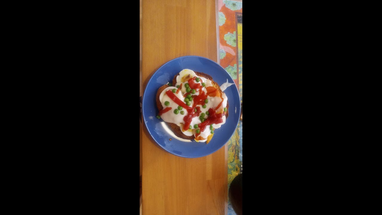 Recipe Roulette - Eggs a La King